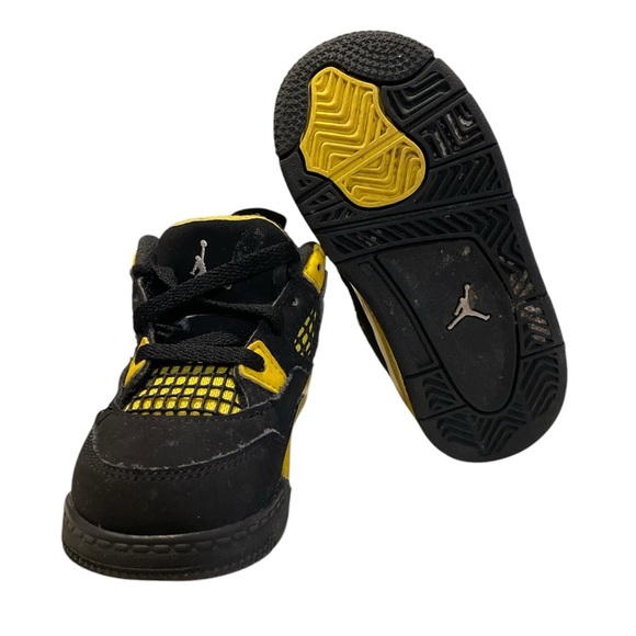 Air Jordan 4 Retro Thunder - Picture 4 of 4